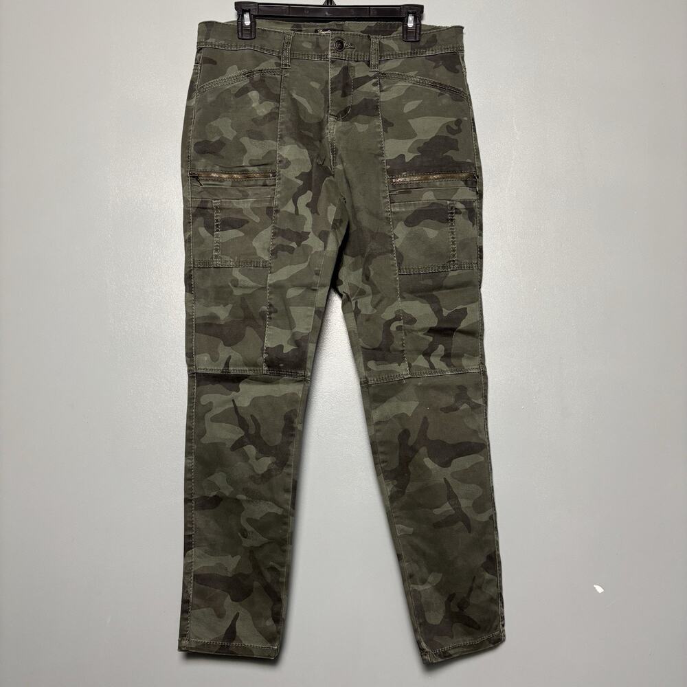 Vintage Y2K Women’s Low Rise Camo Pants Supplies 10 2000’s Clean Girl